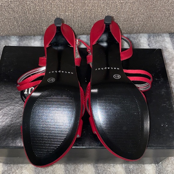 Metaphor red ruby heels - Picture 5 of 7